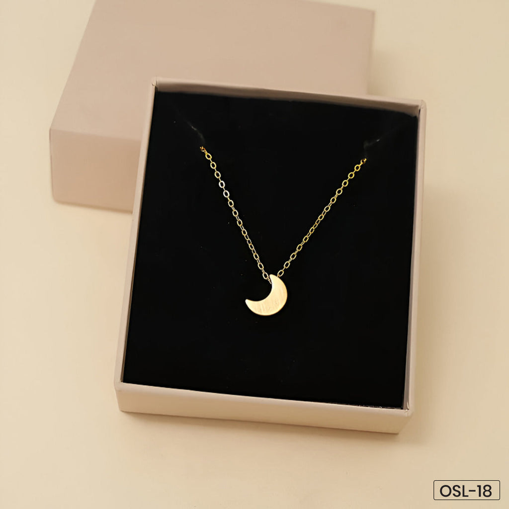 Half Moon Gold Pendant-OSL18